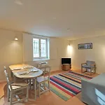 아파트 Flh Captain House