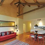 Flh Captain House 아파트
