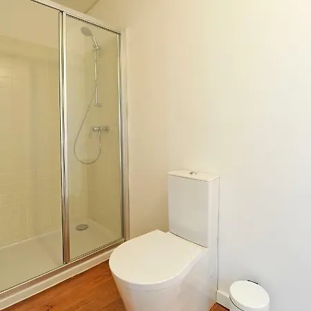 Flh Captain House Apartman *